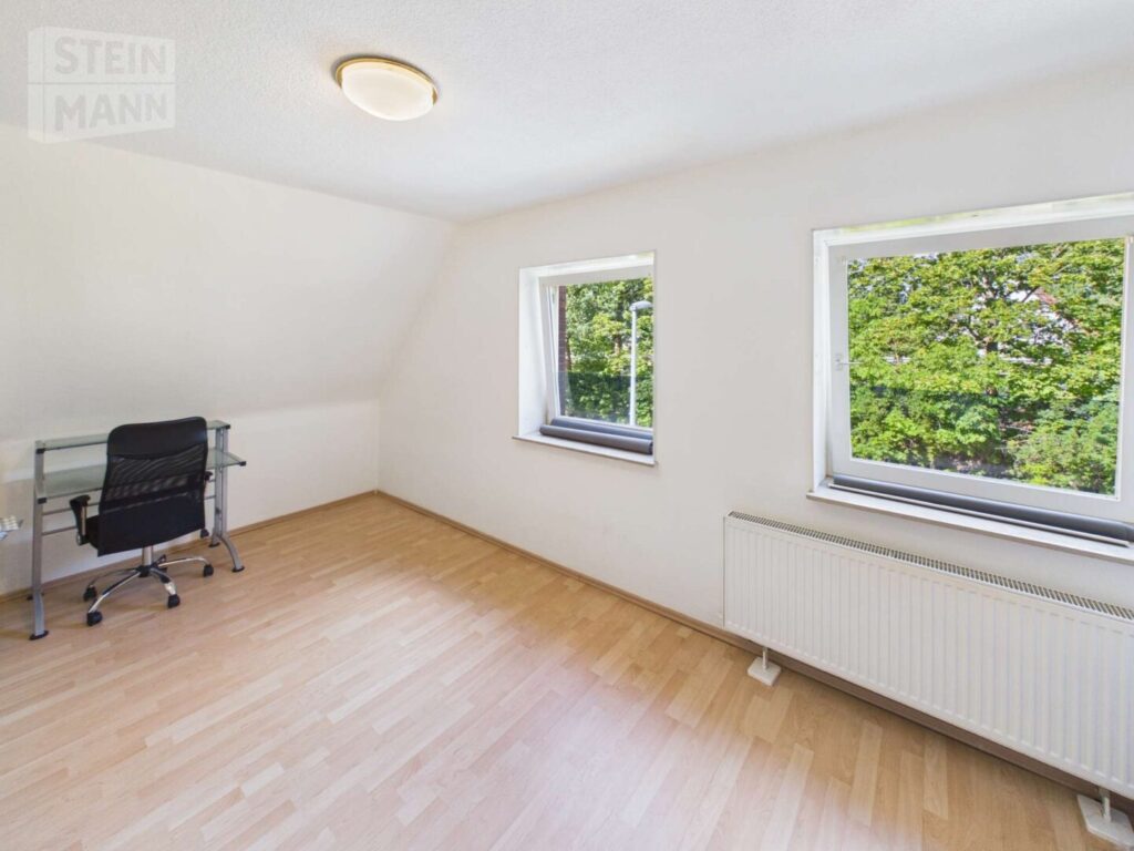 Schlafzimmer 1 OG